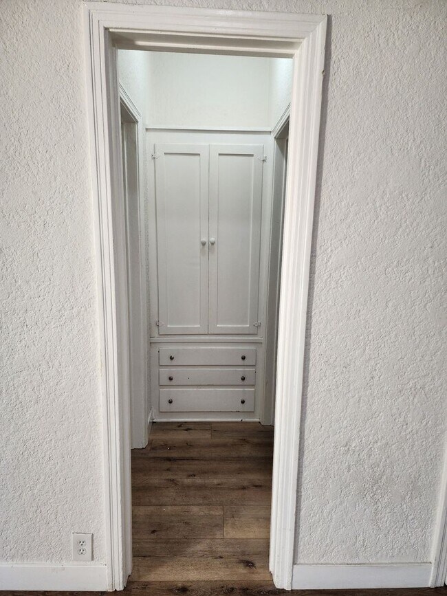 Interior Photo - Modern Living in Koreatown: Stylish Studio Apartment