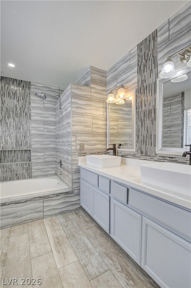 Building Photo - 3557 Sedwick Dr