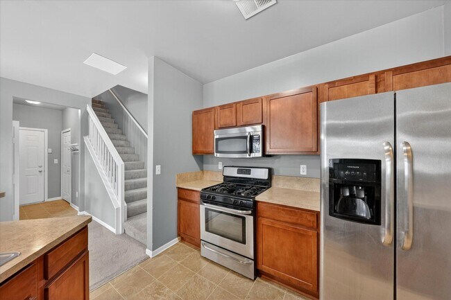 Building Photo - 23668 Northstone Village Dr