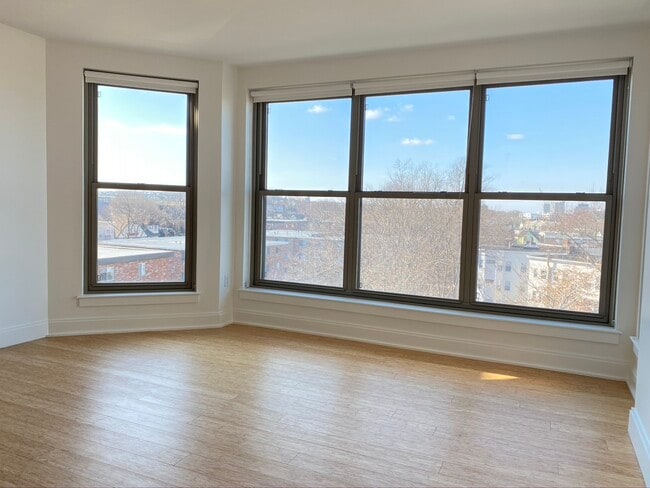 More Pictures Coming soon - 1126 Boylston St