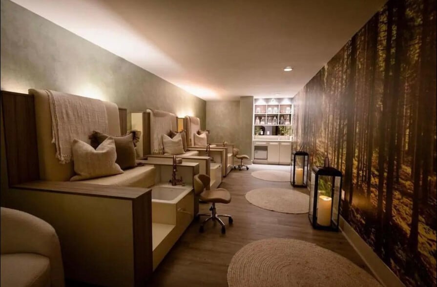 Building Photo - 1395 Brickell Bay Dr