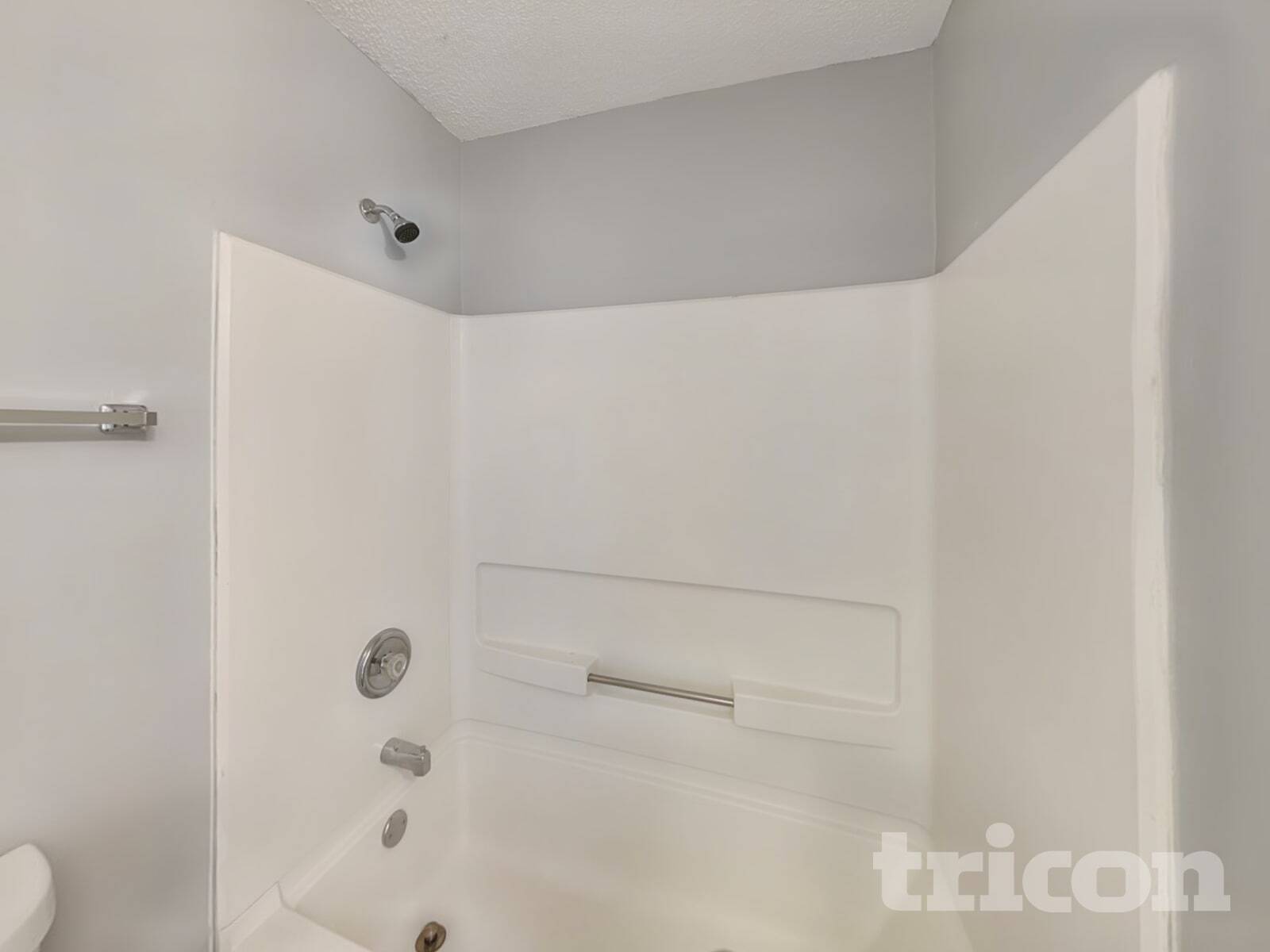 Building Photo - 6836 Saganaw Dr