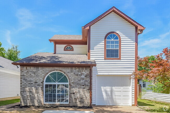 Building Photo - 2729 Riverbend Dr