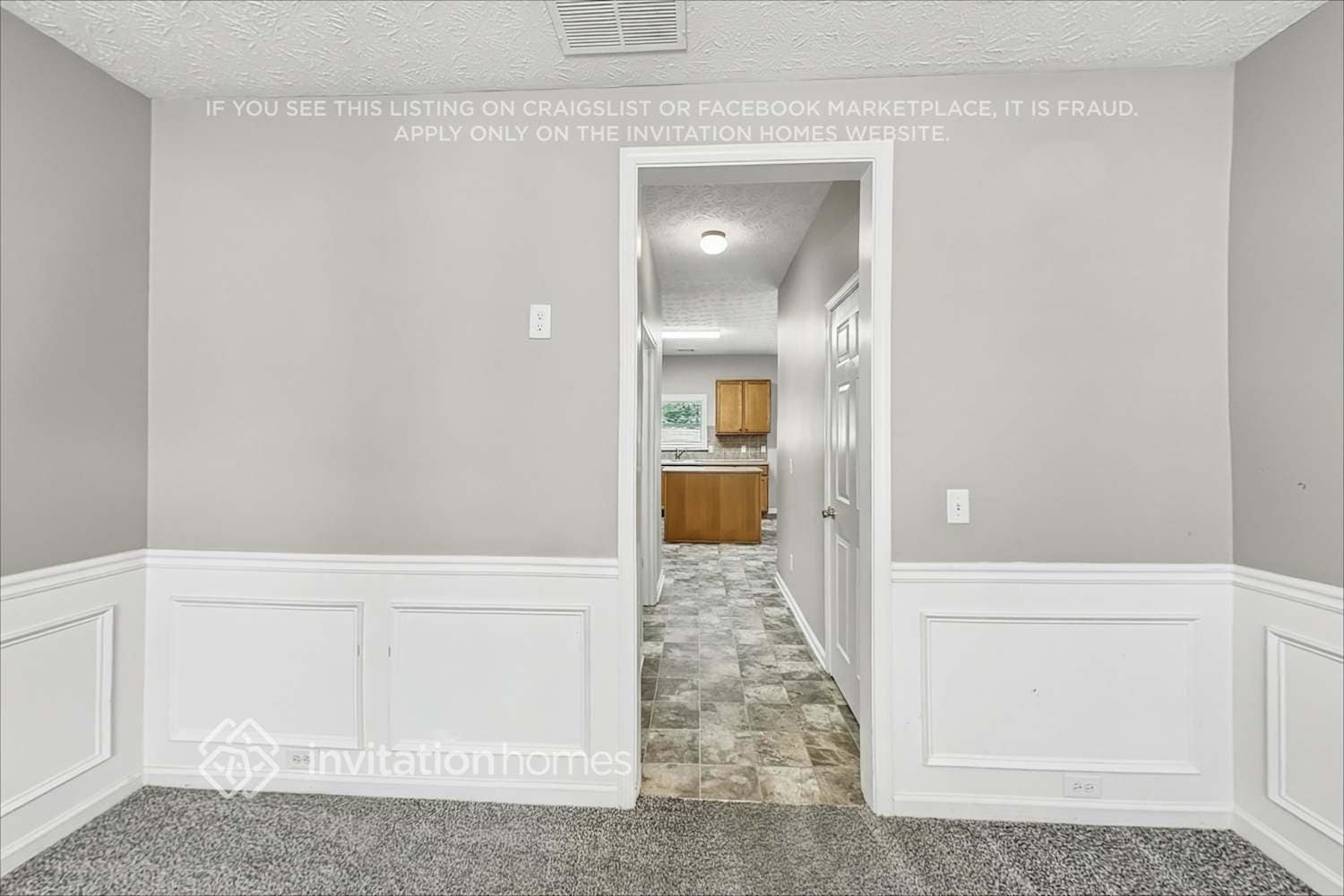 Building Photo - 2900 Cooper Woods Dr