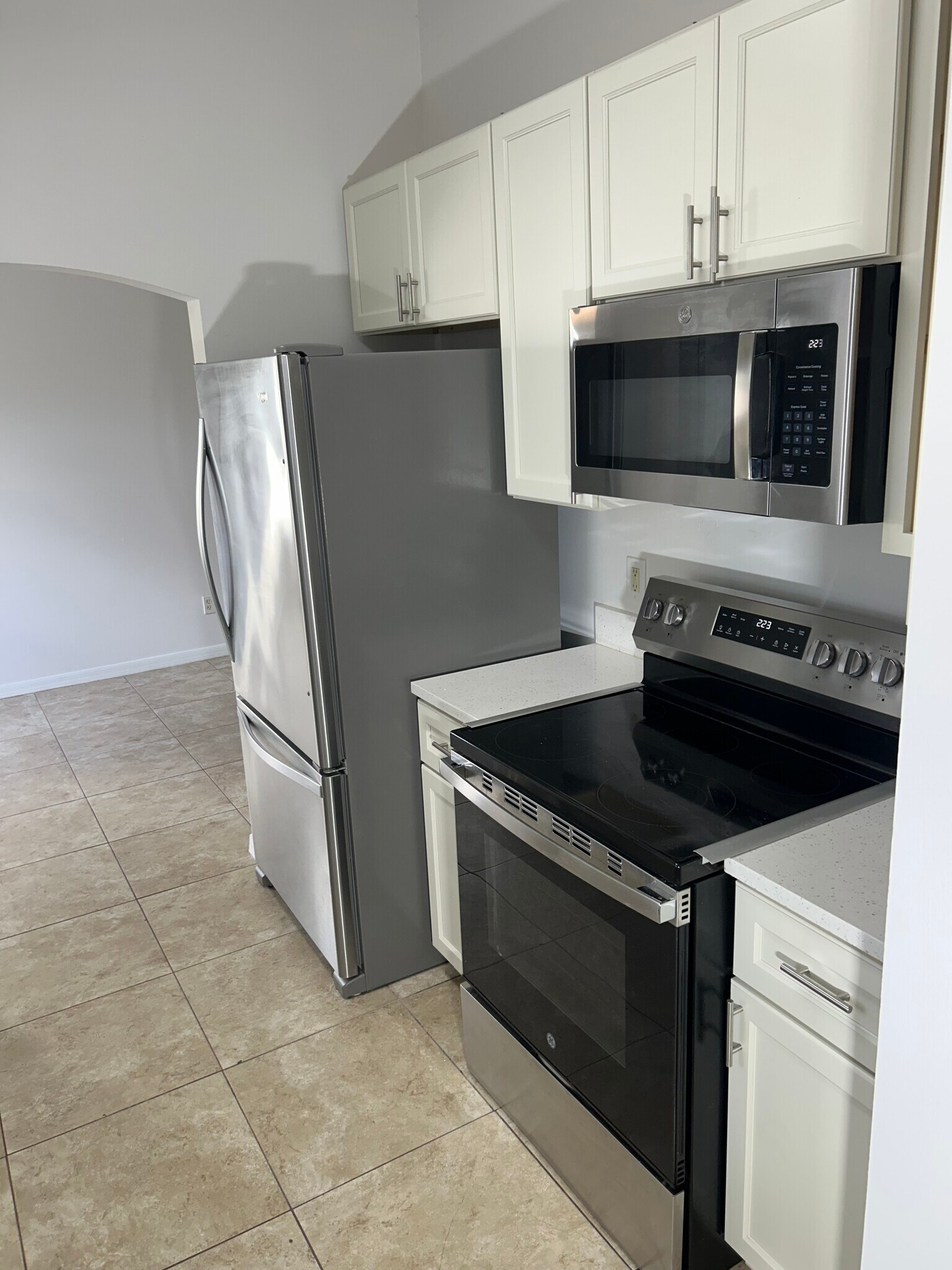 Building Photo - 6480 NW Volucia Dr