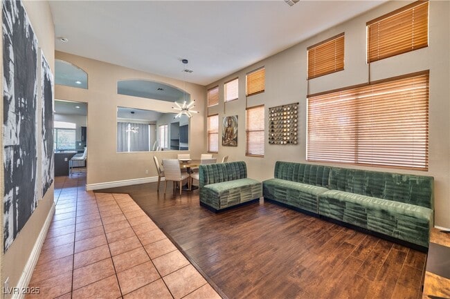 Building Photo - 8704 Las Posas Ave