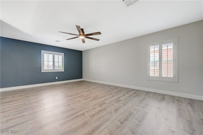 Building Photo - 2977 Queen Lake Ct