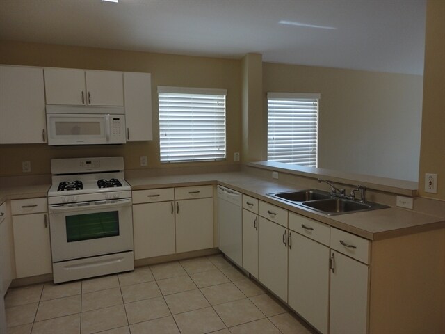 Building Photo - 6765 Waterton Dr