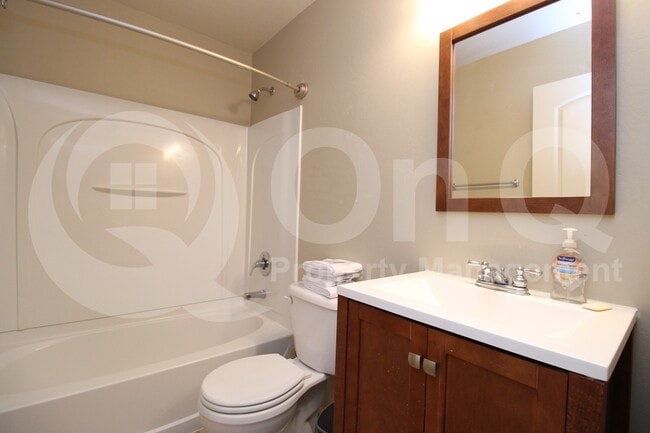 Building Photo - 4144 E Jasper Dr