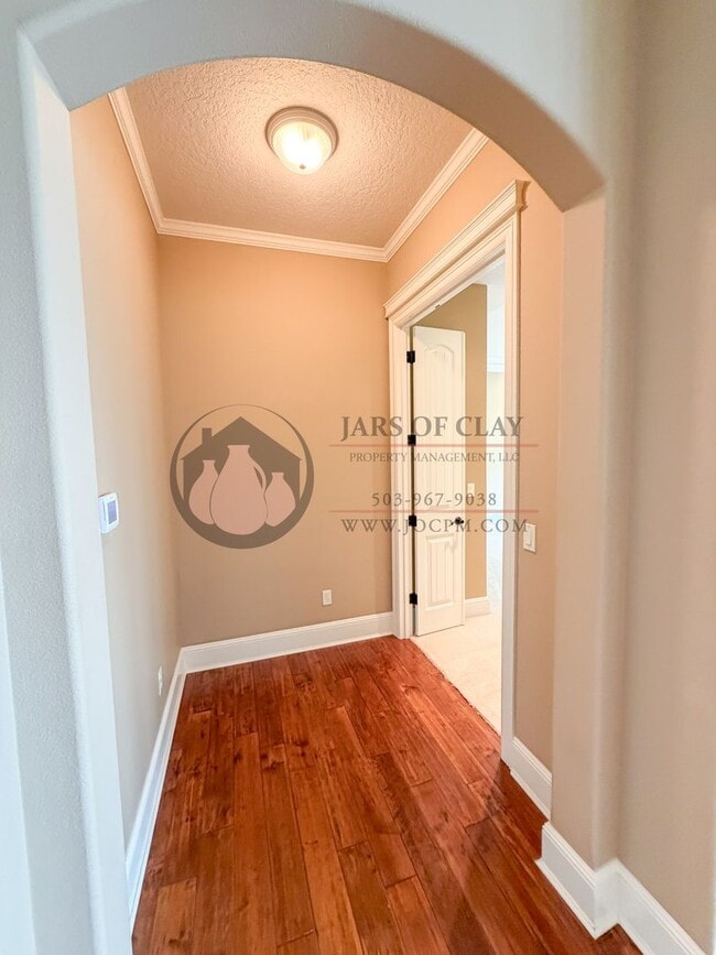 Building Photo - 2752 Tukwila Dr