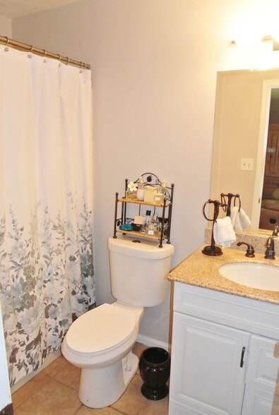 Building Photo - 2621 Meckley Ct