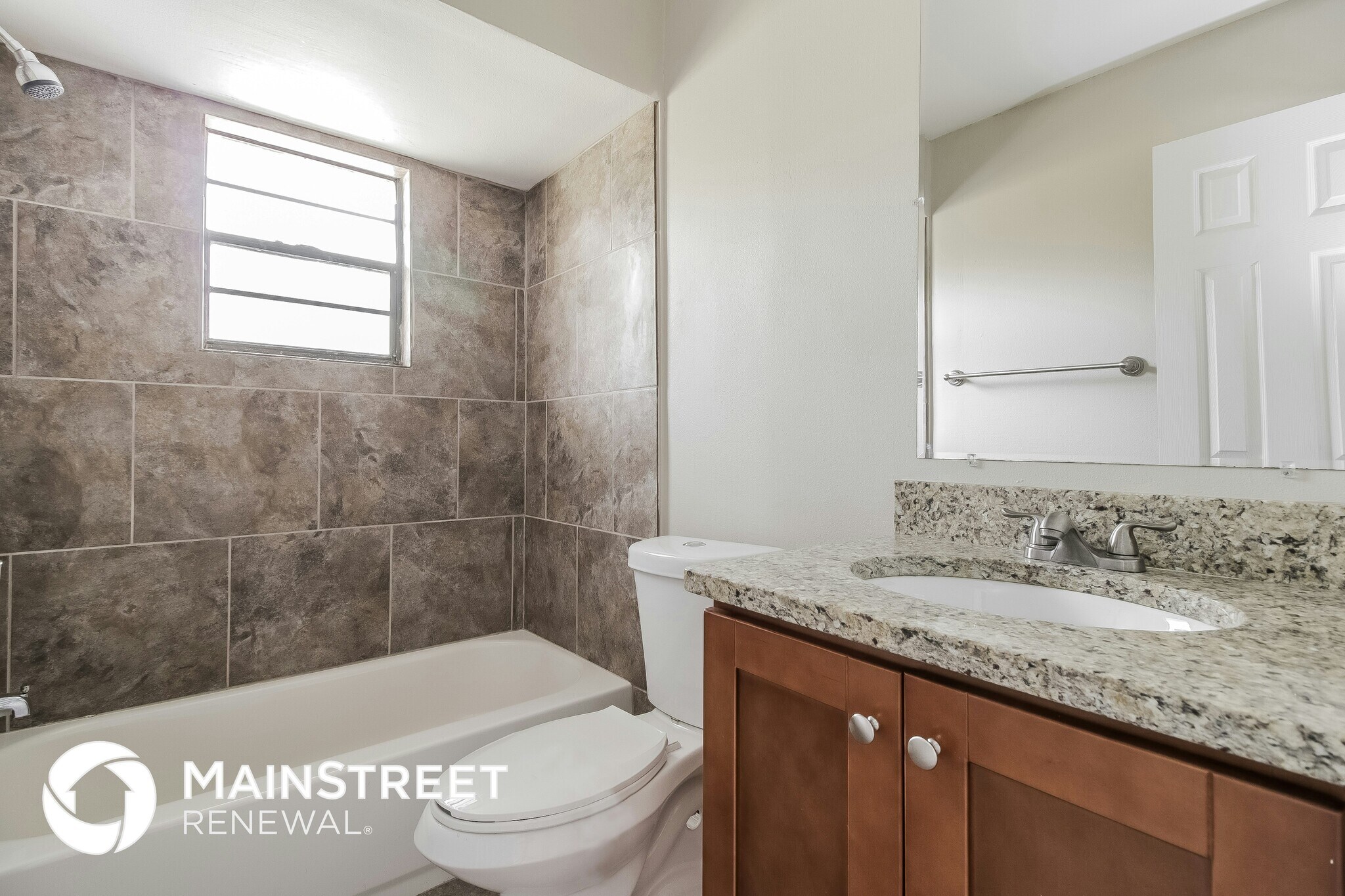 Building Photo - 1072 Genesee Ave SE