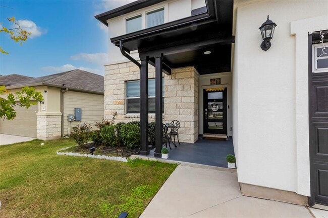 Building Photo - 149 Andesite Trl