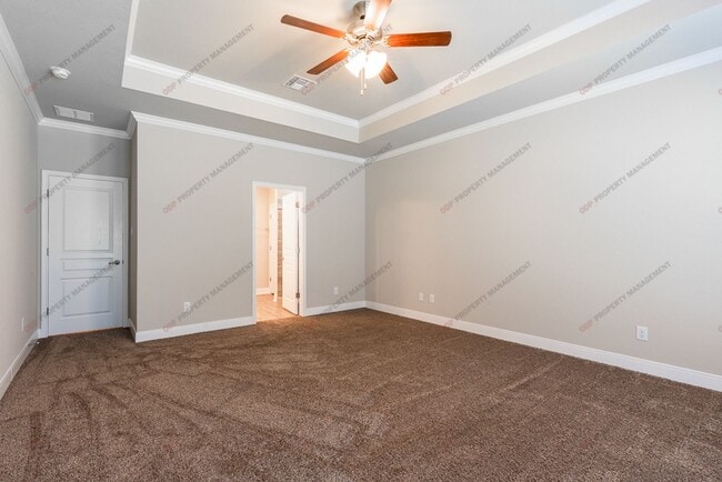 Building Photo - Magnificent home in Wyndham Hill Community!