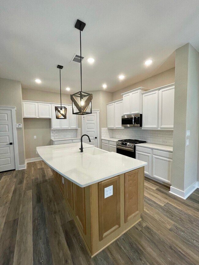 Building Photo - 18607 Courteous Wy