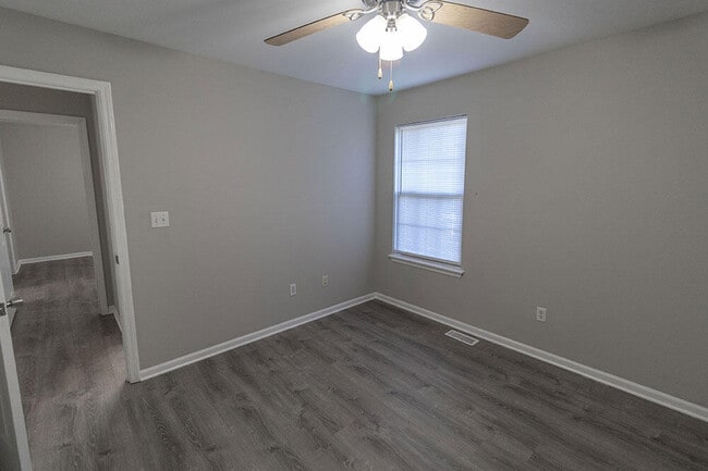 Building Photo - 4014 Arctic Fox Dr