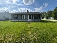Building Photo - 701 St Paul Dr