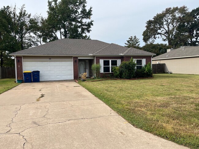 Primary Photo - 39 Nevada Ln