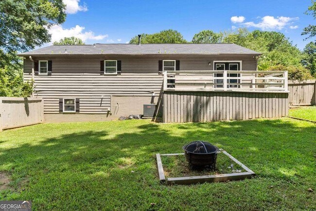 Building Photo - 4035 Thames Dr