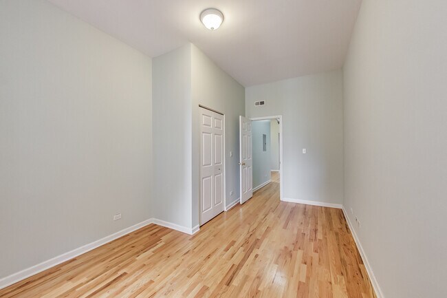 Building Photo - 2636 N Orchard St