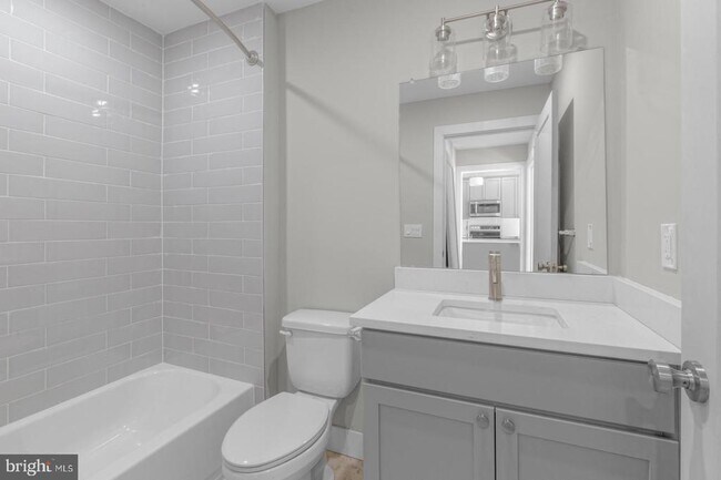 Building Photo - 1935 N 2nd St