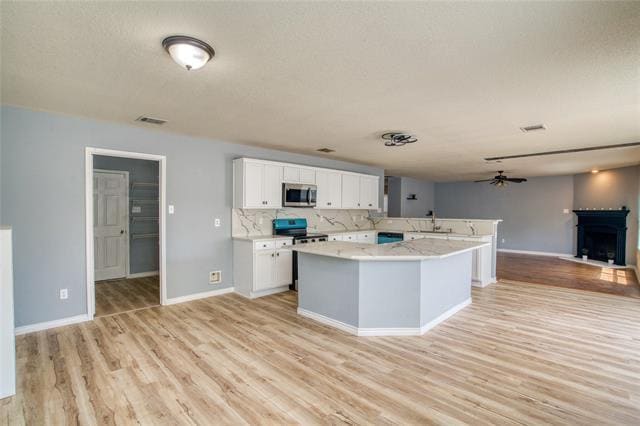 Building Photo - 365 Dakota Ridge Dr