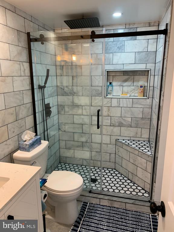 Building Photo - 1408 21st St NW