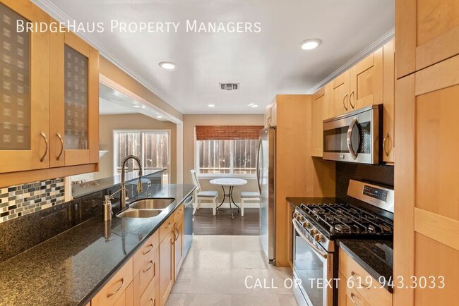 Building Photo - 6702 Birchwood St