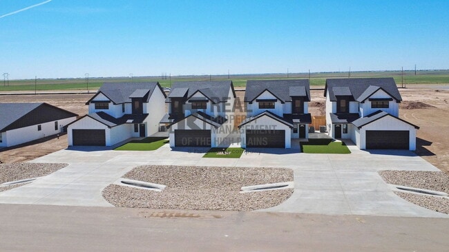 Building Photo - 4710 Clive Ave