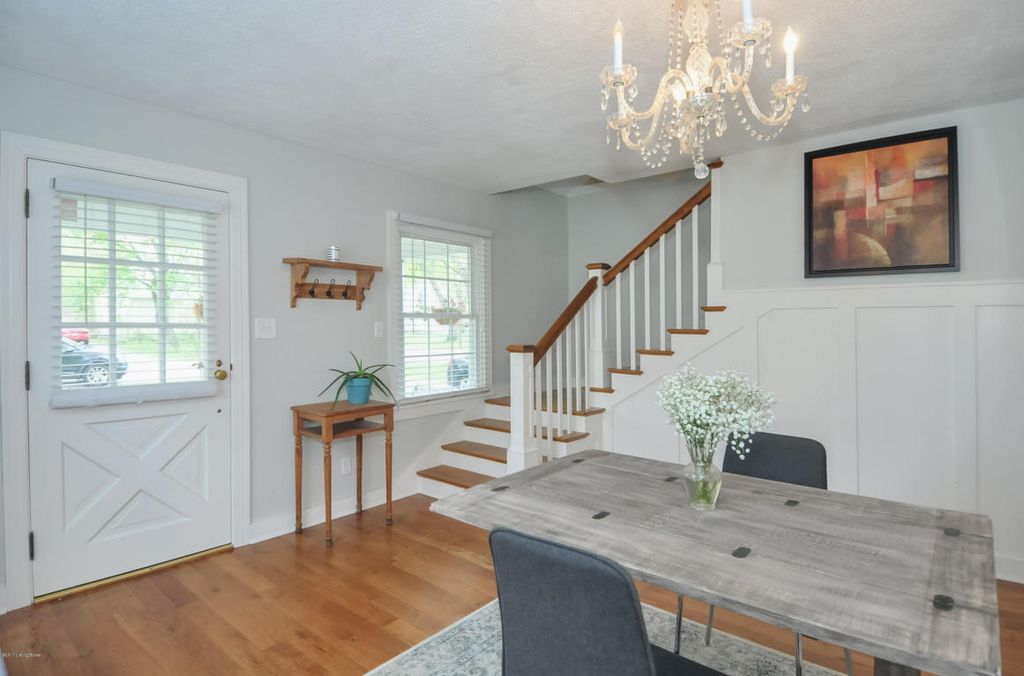 Living room, dinning room. - 516 Virginia Ave