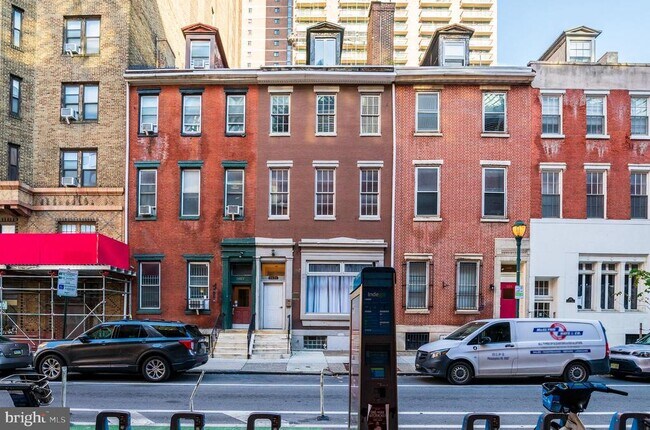 Building Photo - 1431 Spruce St