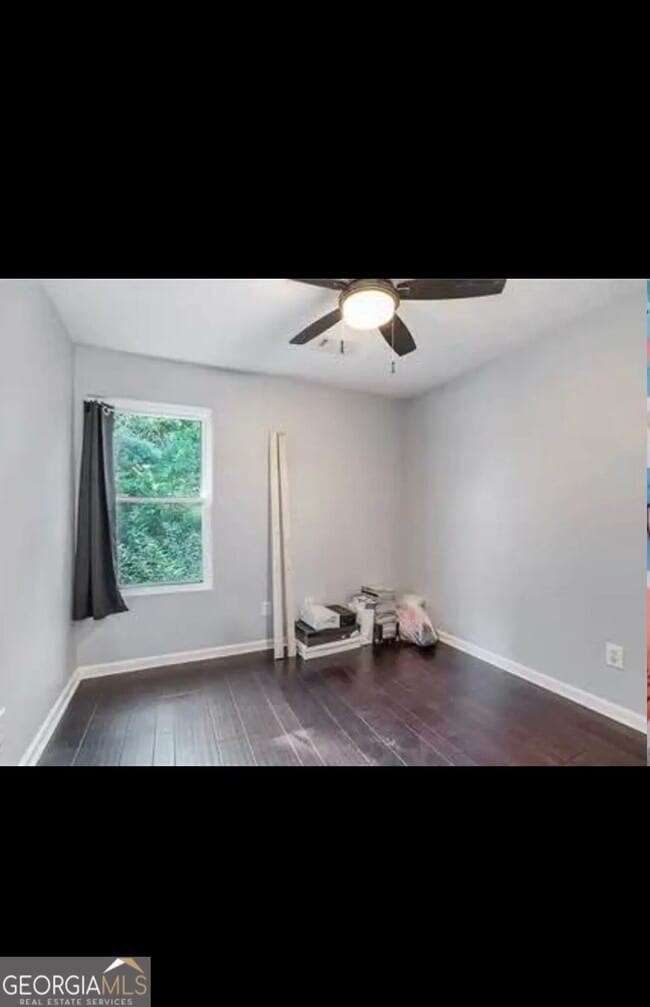 Building Photo - 5563 Windfall Ln