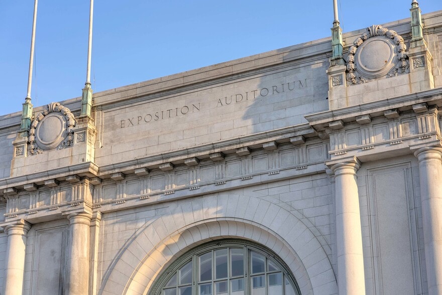 Building Photo - 555 Fulton St