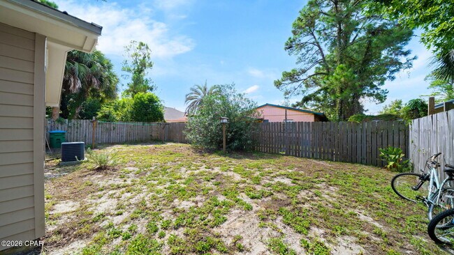 Building Photo - 3926 Sabal St