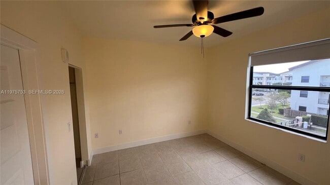 Building Photo - 7915 NW 104th Ave