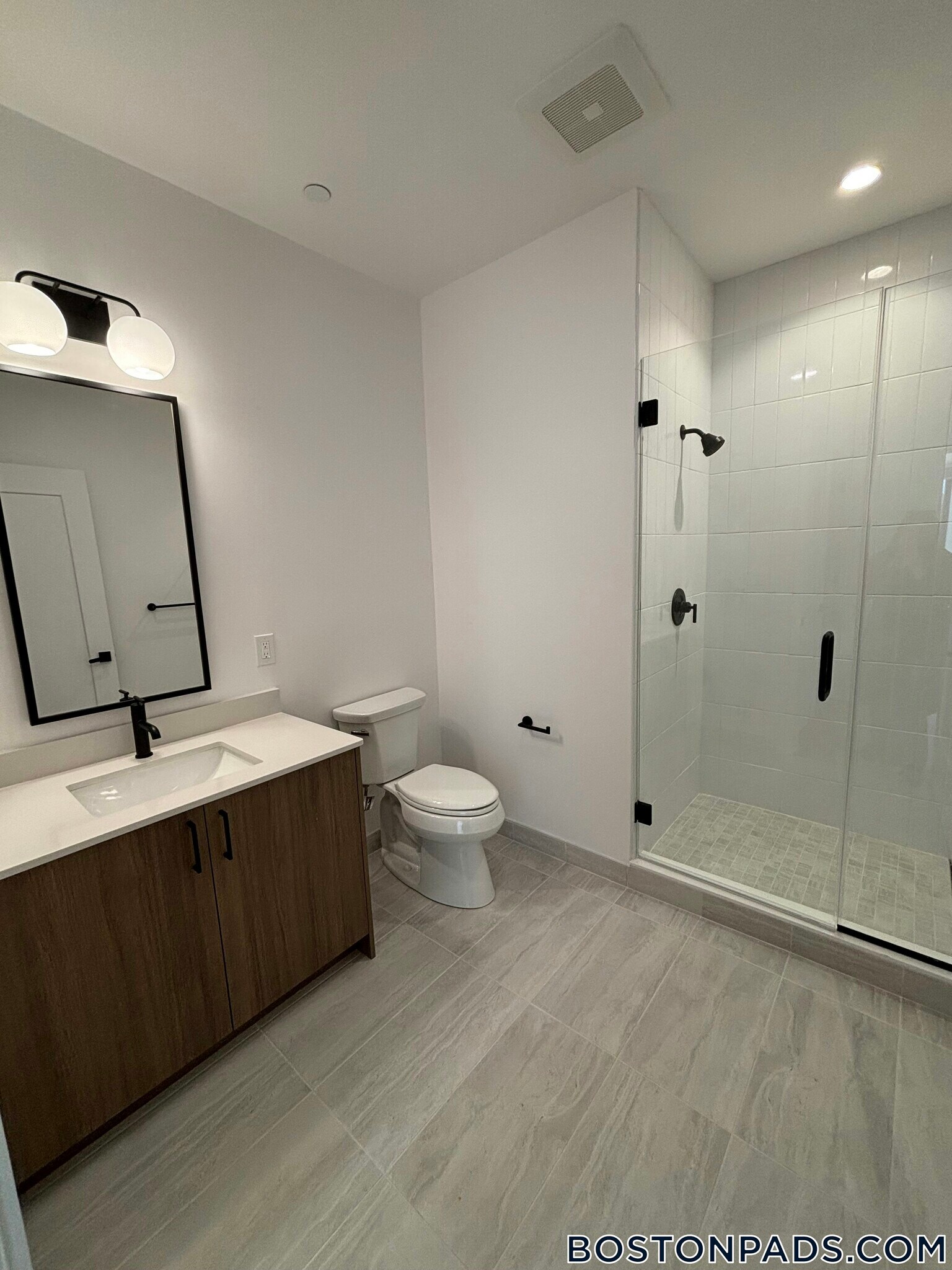 Building Photo - 199 Gardner St