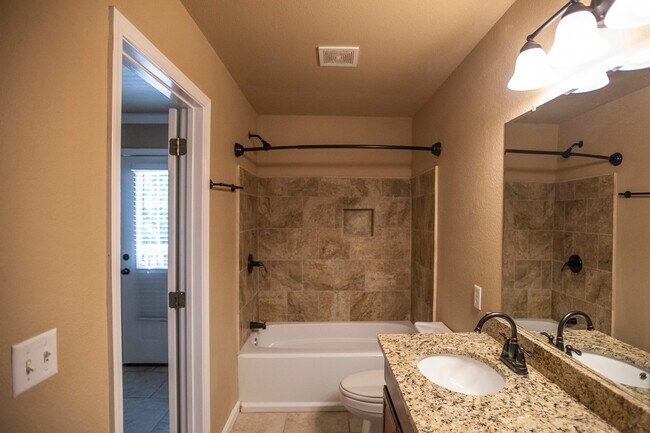 Building Photo - 2451-2451 N Brophy Cir