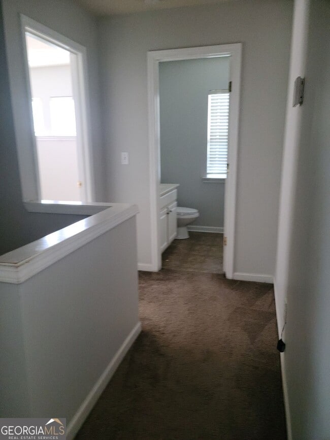 Building Photo - 2025 Appaloosa Way