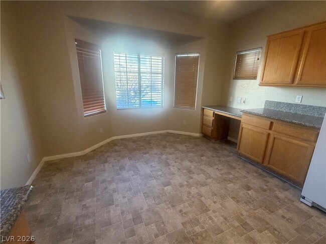 Building Photo - 9915 Elkhead Creek Way