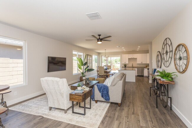 Building Photo - Beautiful Chino Valley Home!