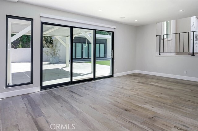 Building Photo - 5132 Stone Canyon Ave
