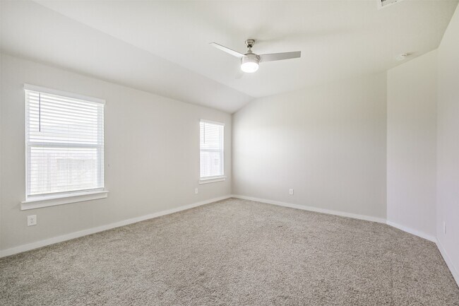 Building Photo - 12534 Newport Arch Ln