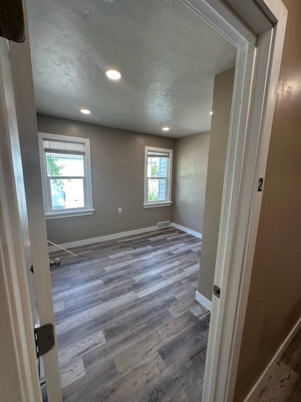 Building Photo - 654 E 500 N