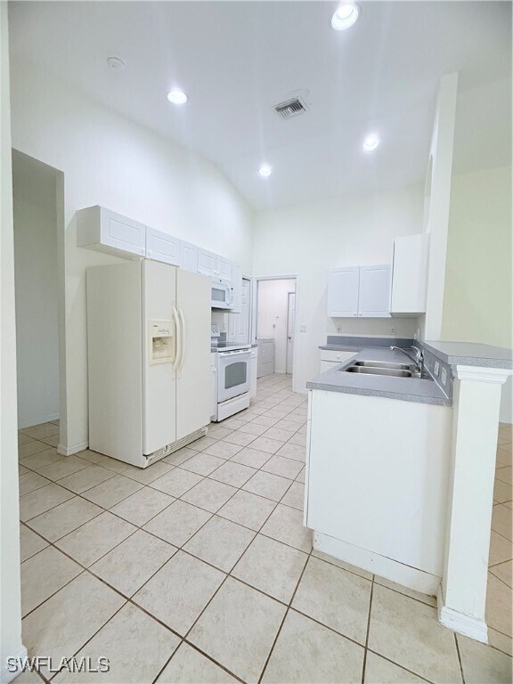 Building Photo - 2452 NW 9th St