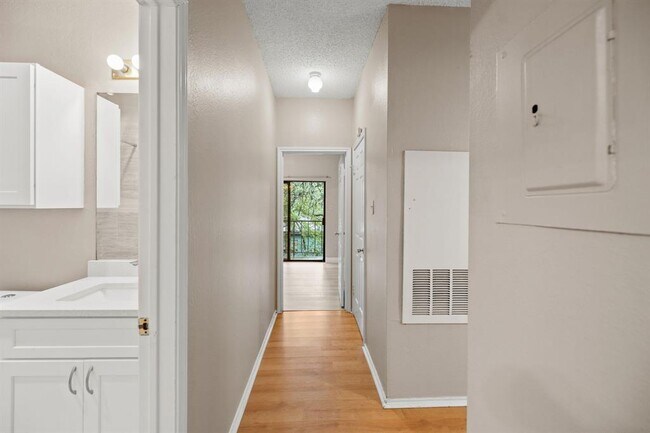 Building Photo - 2706 Salado St