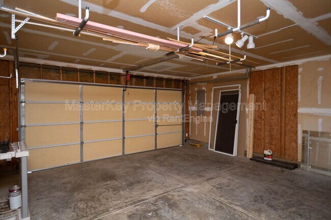 Building Photo - 110 Ridge Lake Dr