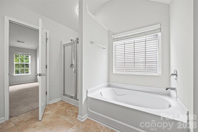 Building Photo - 2704 Piersland Drive