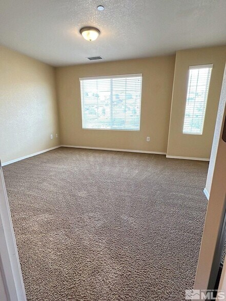 Building Photo - 3072 Sterling Ridge Cir