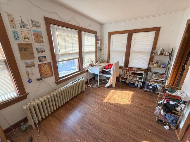 Building Photo - 1317 Randall Ct