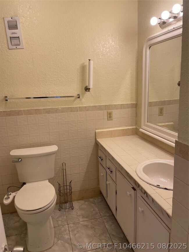 Building Photo - 2055 NW 46th Ave